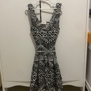 LA hearts mini dress size small . Open back